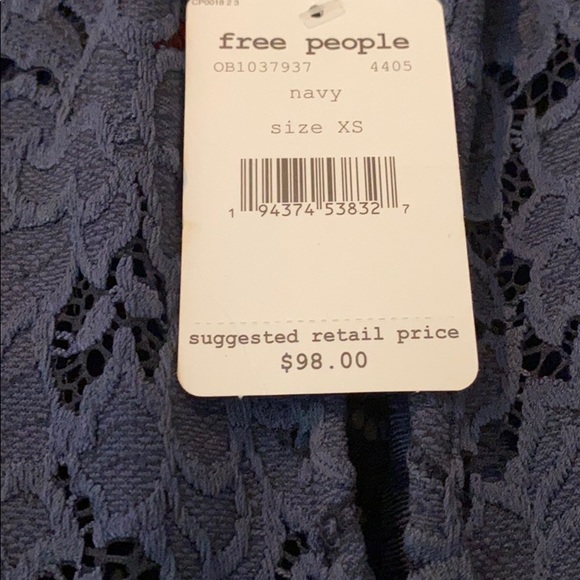 ❤️Free People Olivia Lace Tee Shirt in Blue XS - Picture 8 of 11